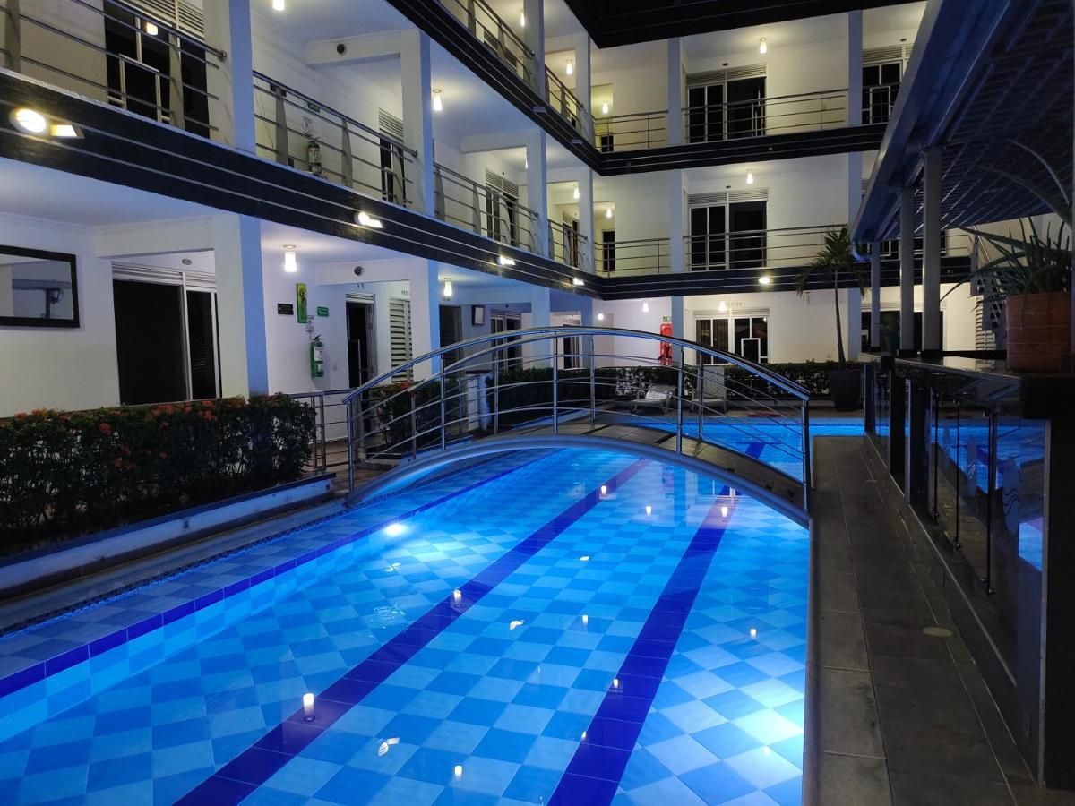 Confort Plaza Hotel Villavicencio Ngoại thất bức ảnh
