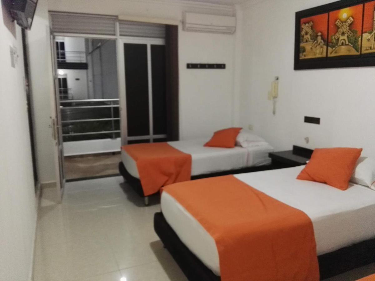 Confort Plaza Hotel Villavicencio Ngoại thất bức ảnh
